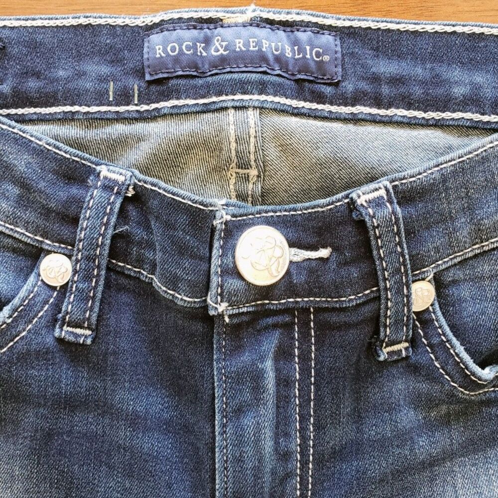 Rock & Republic Berlin Distressed Embroidered Skinny Jeans Sz 6M / 29.5" Waist - Picture 5 of 8